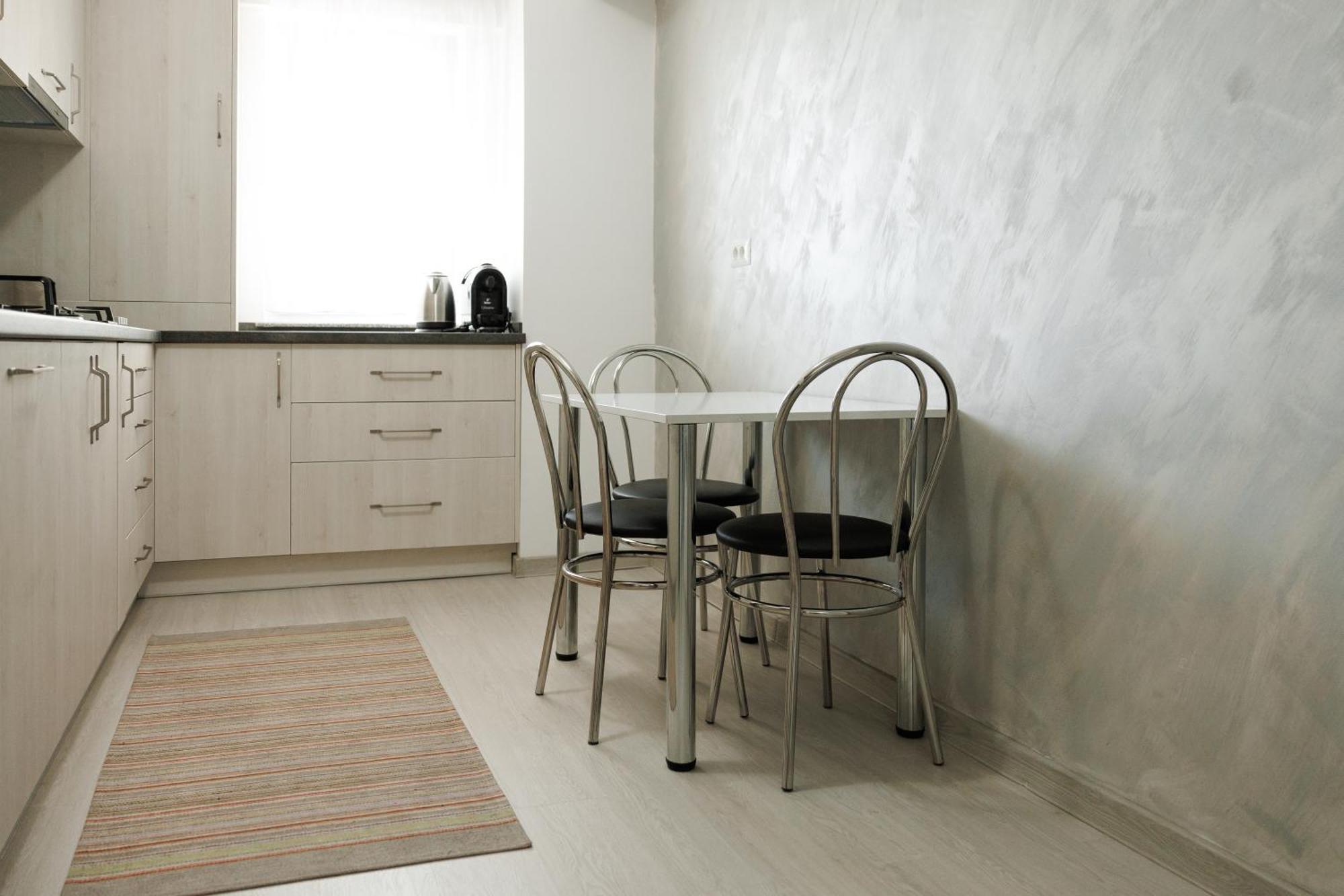 Exclusive Ultracentral Apartments And Studios #Enescu#Universitatii#سوتْشافا المظهر الخارجي الصورة